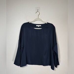 Xirena Navy Boxy Flowy Long Sleeve Satin Blouse Small F18